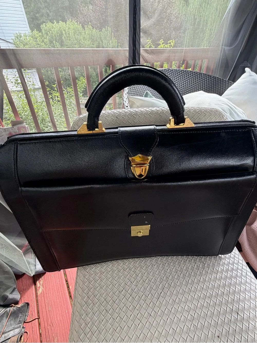 Men's Black Leather Briefcase with Gold Hardware - Classic Professional Style